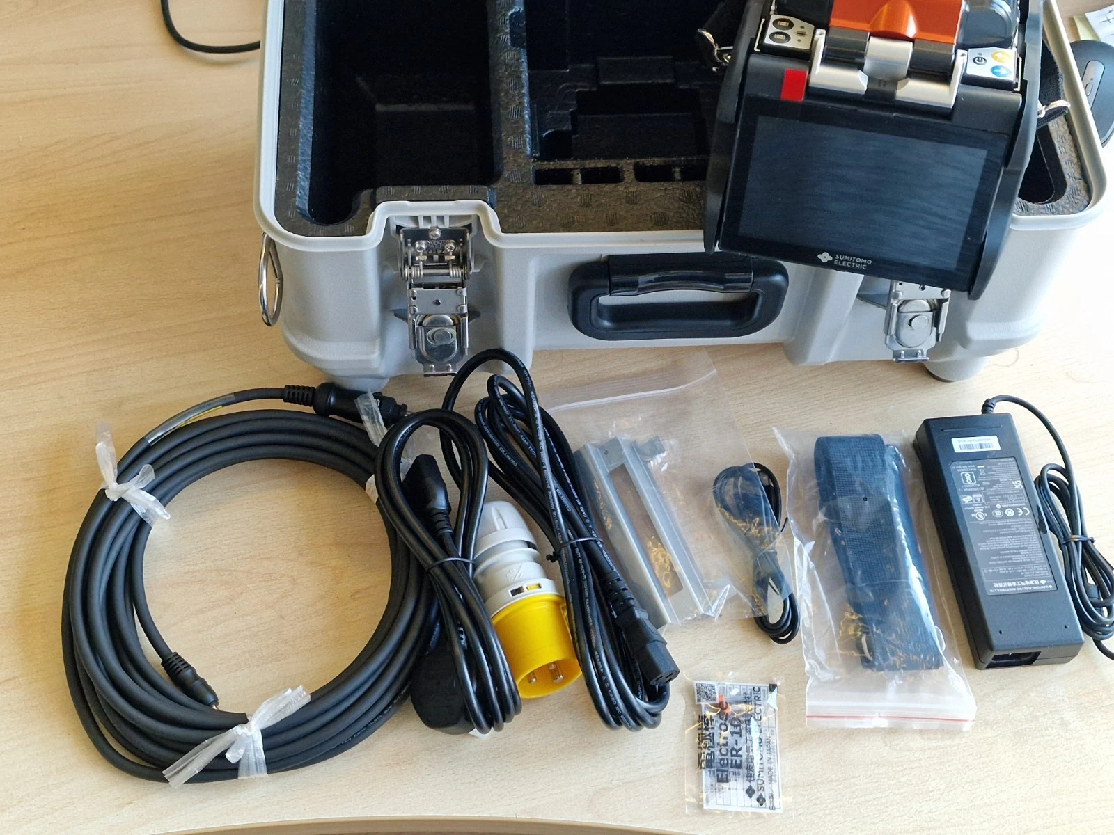 Sumitomo Type-72C+ Fusion Splicer - BRAND NEW - Image 2