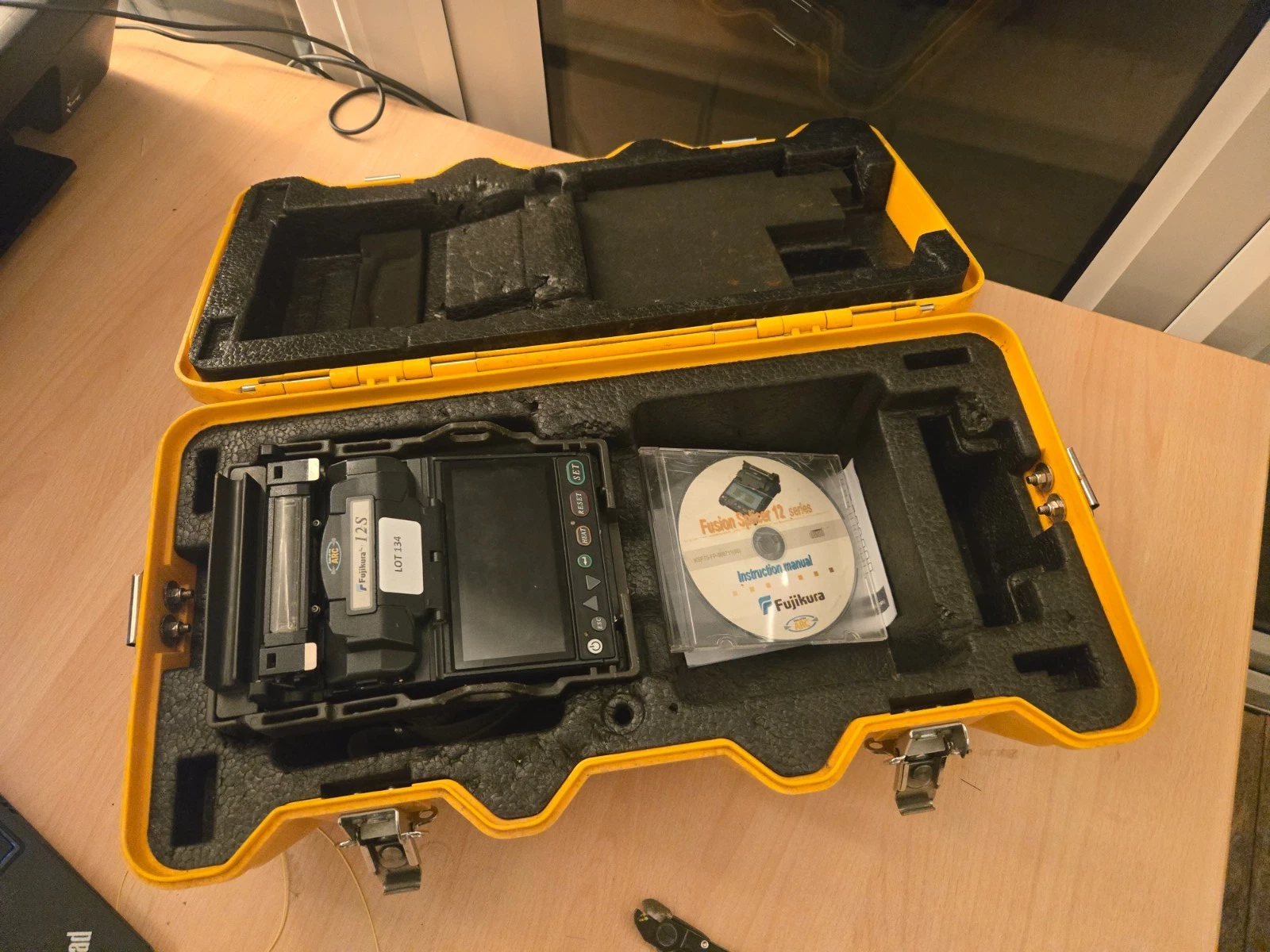 Fujikura 12S Handheld Fusion Splicer - Ultra Compact - Good Condition - £485 - Image 6