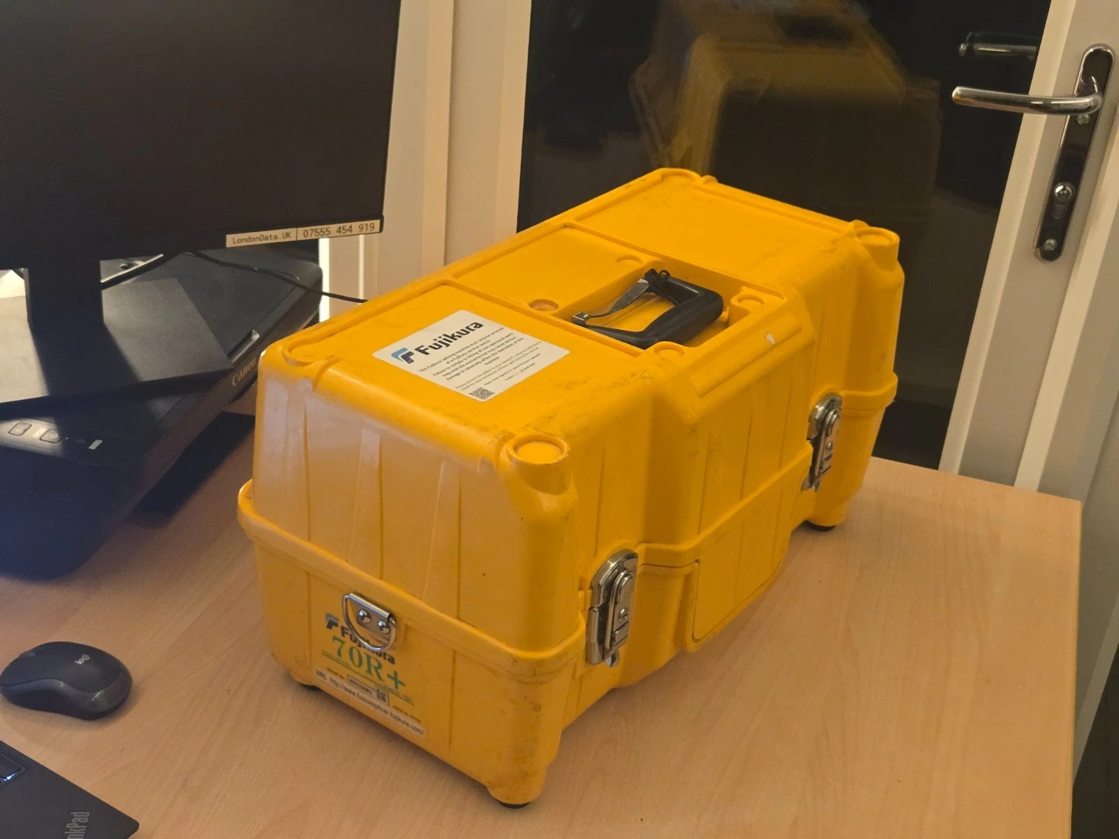 BRAND NEW Fujikura 70R+ Ribbon Fusion Splicer - 312 Arcs - Image 12