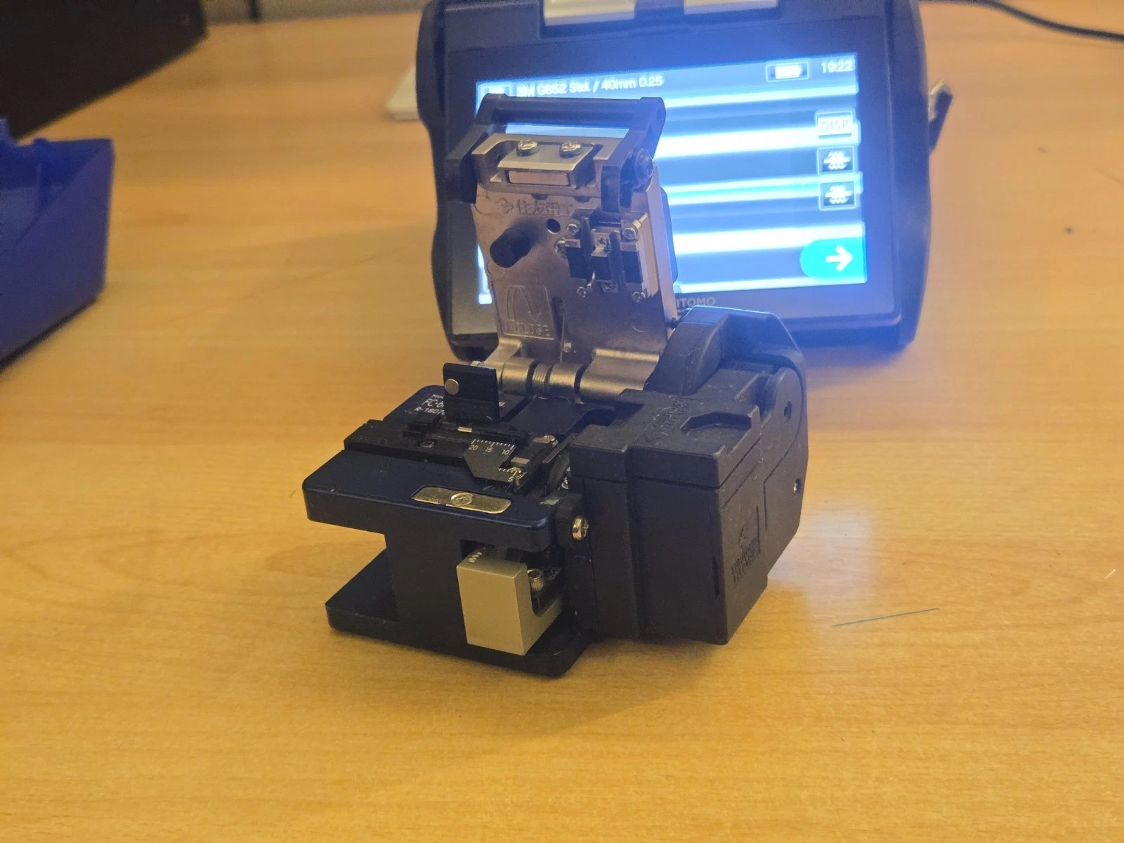 Sumitomo Type-72C+ Fusion Splicer - Ultra Low Usage (2291 Arcs) - GREAT Conditio - Image 8