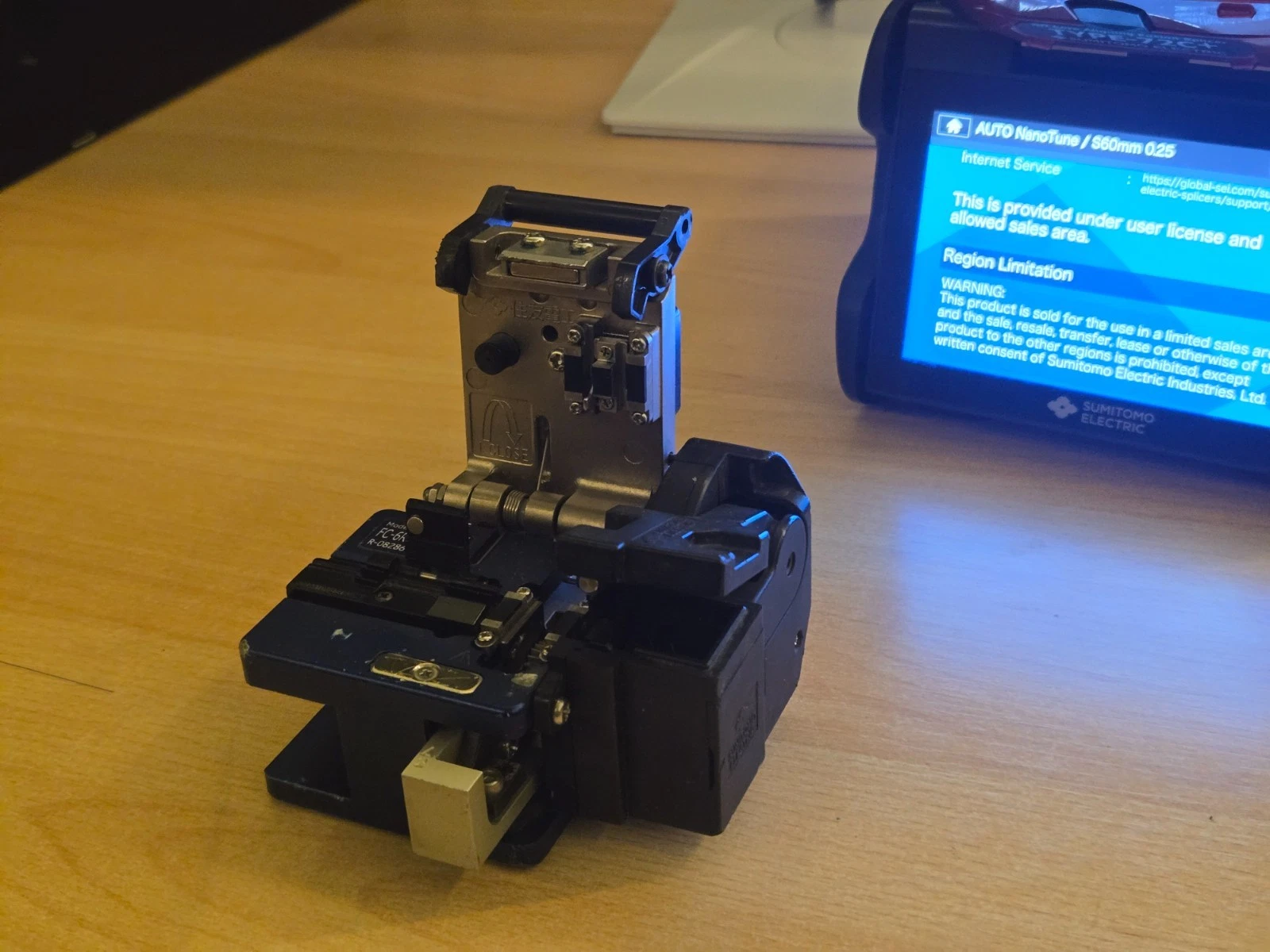 Sumitomo Type-72C+ fusion splicer – photo 12