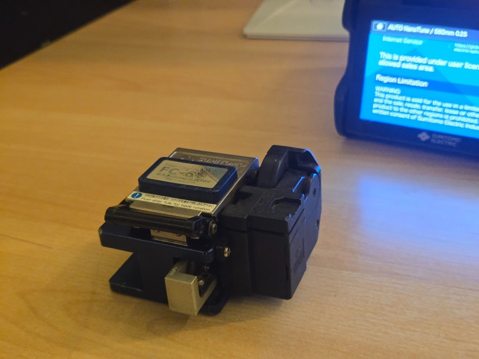 Sumitomo Type-72C+ fusion splicer – photo 13
