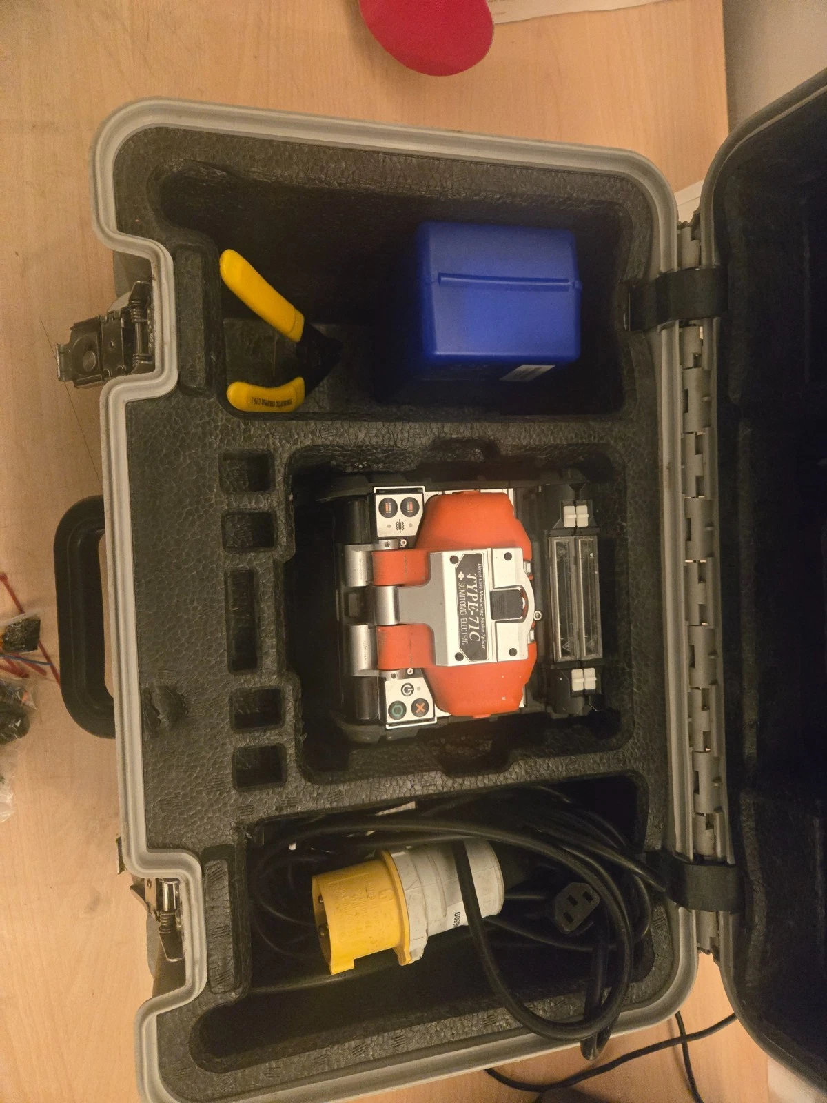 Sumitomo Type-71C+ fusion splicer – photo 12